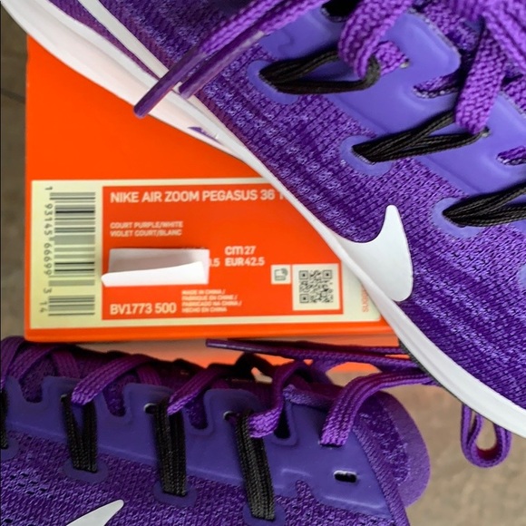 NIKE AIR ZOOM PEGASUS 36 TB Court Purple/White Men - Picture 6 of 16